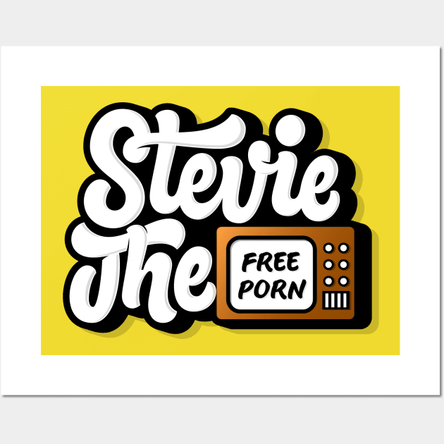 Stevie The TV Wall Art by kochev.type